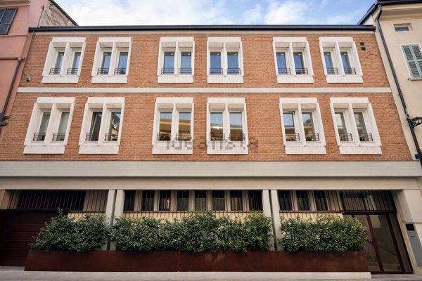 appartamento in vendita a Reggio nell'Emilia in zona Città Storica