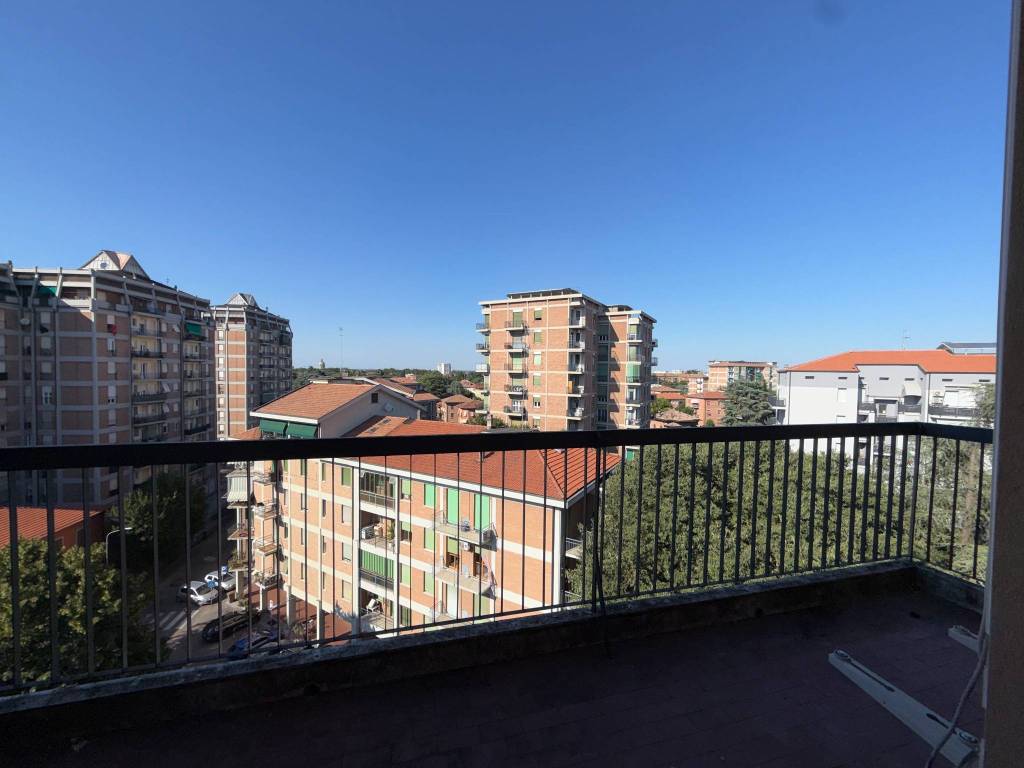 appartamento in vendita a Reggio nell'Emilia in zona Rosta Nuova