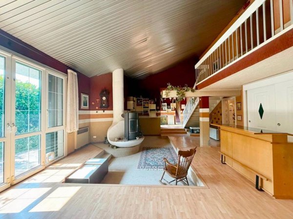 casa indipendente in vendita a Reggio nell'Emilia in zona Baragalla