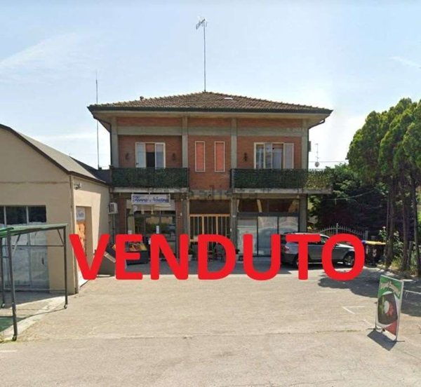 appartamento in vendita a Reggio nell'Emilia in zona Villa Bagno