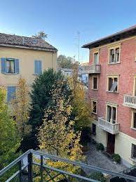 appartamento in vendita a Reggio nell'Emilia in zona Città Storica