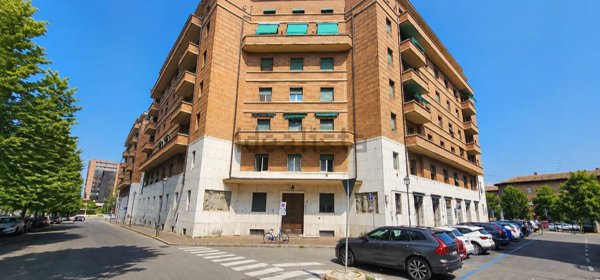 appartamento in vendita a Reggio nell'Emilia in zona Città Storica