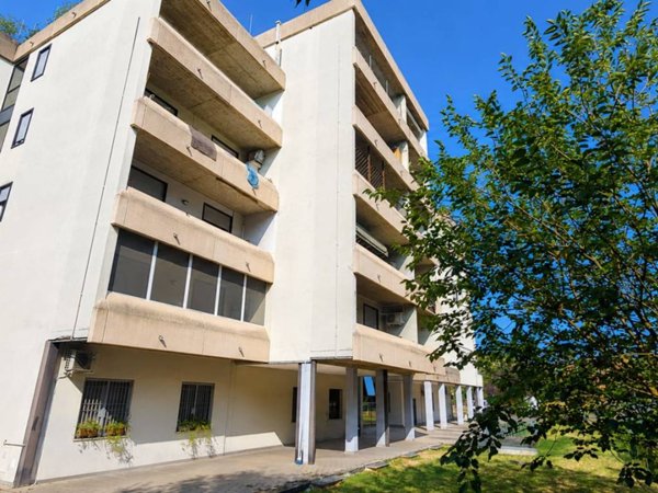 appartamento in vendita a Reggio nell'Emilia in zona Compagnoni / Migliolungo