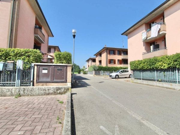 appartamento in vendita a Reggio nell'Emilia in zona Massenziatico