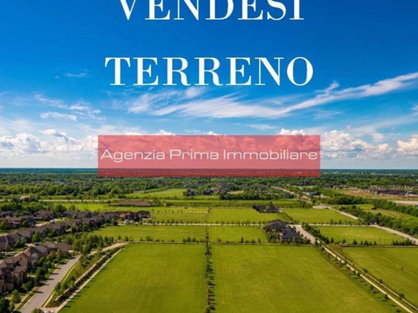 casa indipendente in vendita a Reggio nell'Emilia