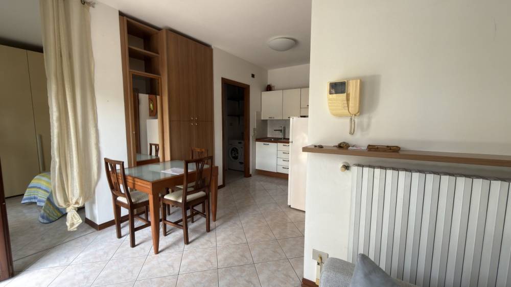 appartamento in vendita a Reggio nell'Emilia in zona Ospizio