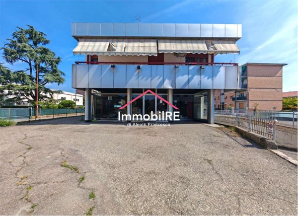 negozio in vendita a Reggio nell'Emilia