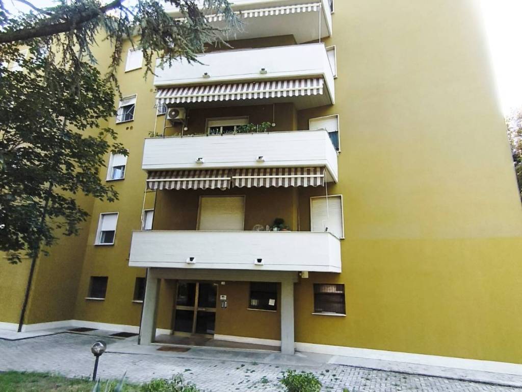 appartamento in vendita a Reggio nell'Emilia in zona Gattaglio