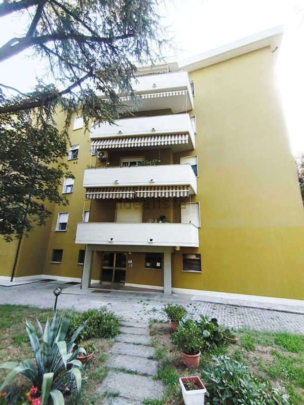appartamento in vendita a Reggio nell'Emilia in zona Gattaglio
