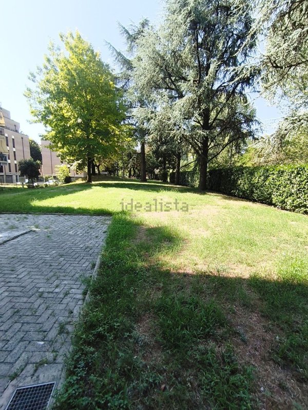 appartamento in vendita a Reggio nell'Emilia in zona Città Storica