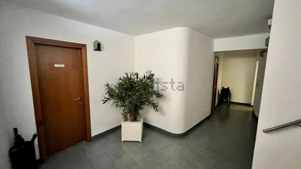 appartamento in vendita a Reggio nell'Emilia in zona Città Storica