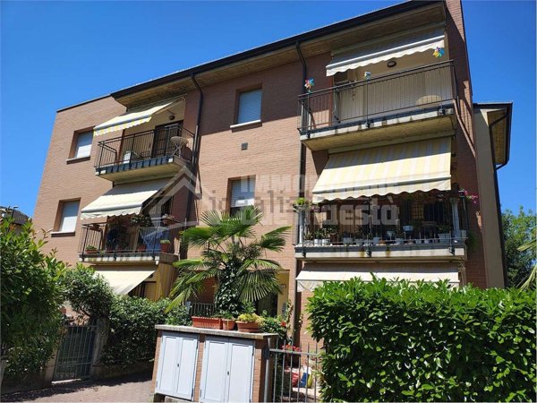 appartamento in vendita a Reggio nell'Emilia in zona Villaggio Foscato