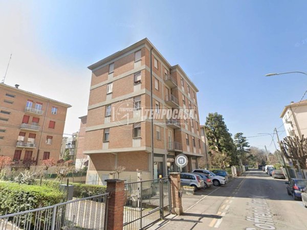 appartamento in vendita a Reggio nell'Emilia in zona Città Storica
