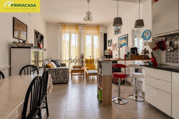 appartamento a Reggio nell'Emilia in zona San Pellegrino / Villa Canali