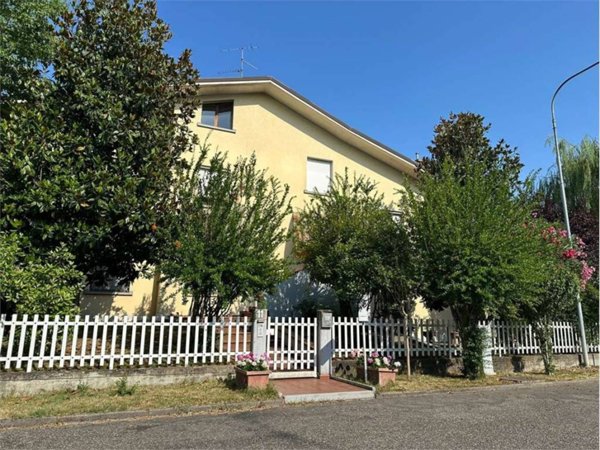 casa indipendente in vendita a Rio Saliceto