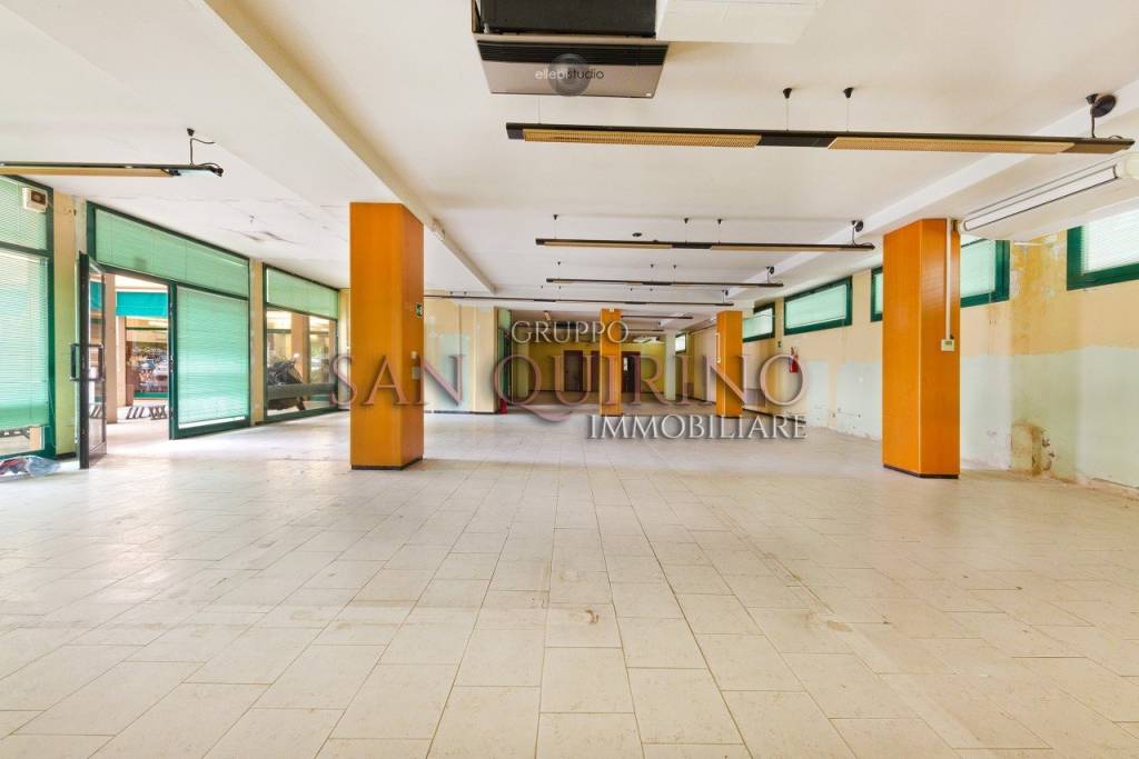 negozio in vendita a Rio Saliceto