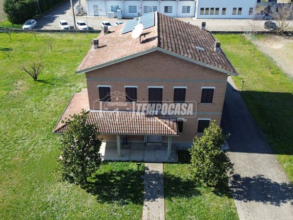 casa indipendente in vendita a Rio Saliceto