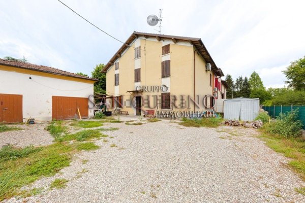 casa semindipendente in vendita a Rio Saliceto in zona San Lodovico