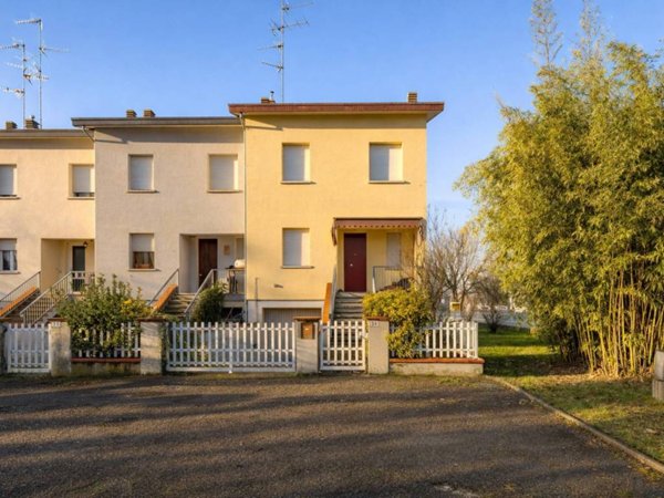 casa indipendente in vendita a Rio Saliceto