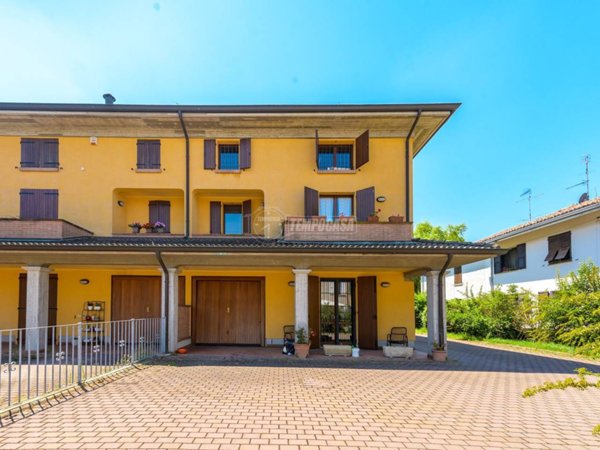 casa indipendente in vendita a Rio Saliceto