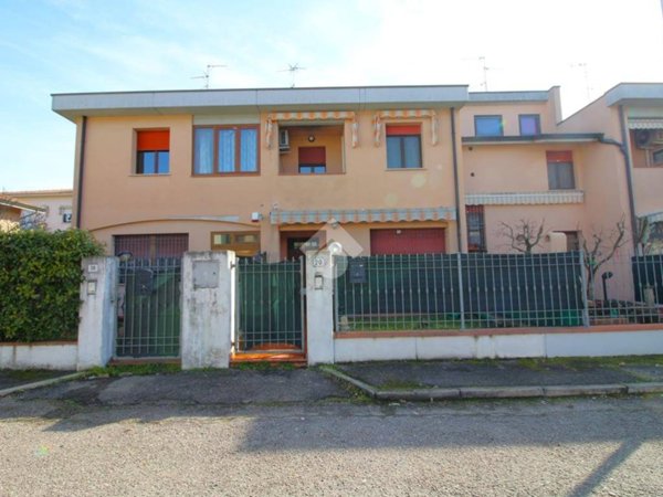 casa indipendente in vendita a Rio Saliceto