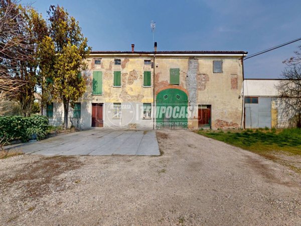 casa indipendente in vendita a Rio Saliceto