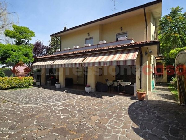 casa indipendente in vendita a Rio Saliceto