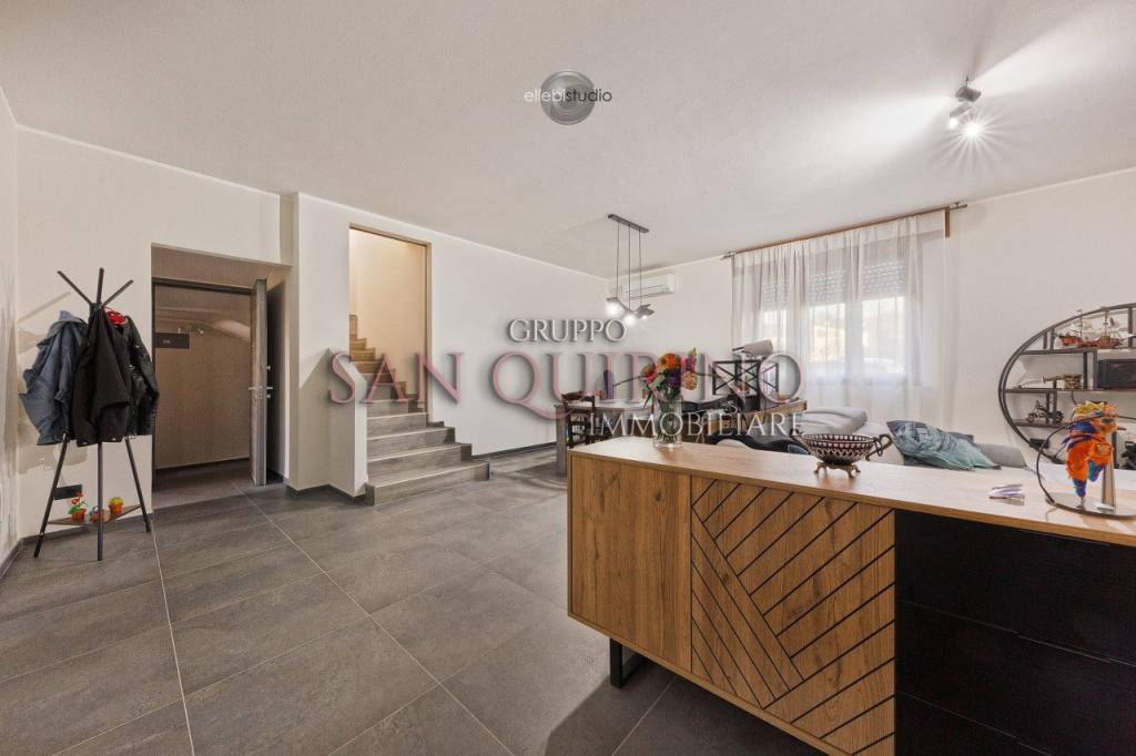 casa indipendente in vendita a Rolo