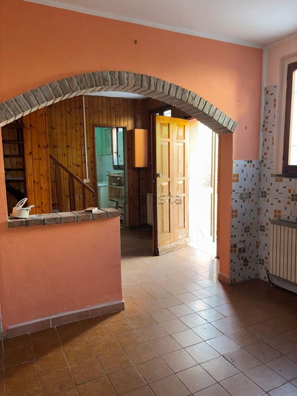 casa indipendente in vendita a Rolo