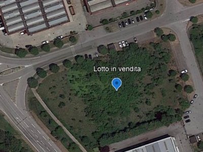 terreno edificabile in vendita a Rolo