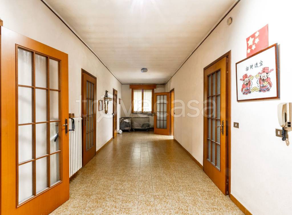 casa indipendente in vendita a Rolo