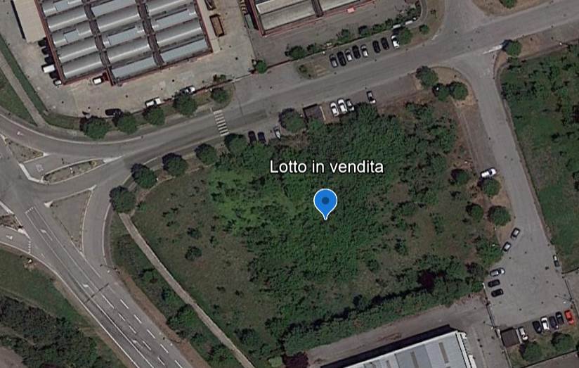 terreno edificabile in vendita a Rolo