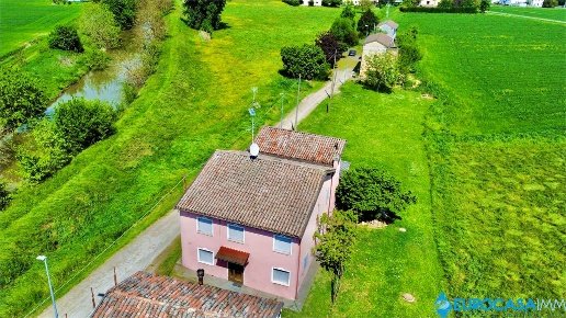 casa indipendente in vendita a Rolo