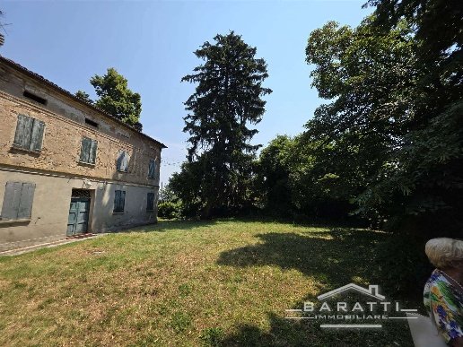casa indipendente in vendita a Rolo
