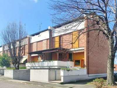 casa indipendente in vendita a Rubiera