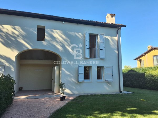 casa indipendente in vendita a Rubiera in zona Fontana