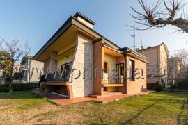 casa indipendente in vendita a Rubiera