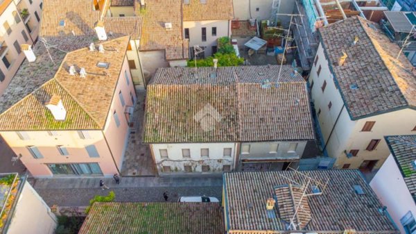 casa indipendente in vendita a Rubiera