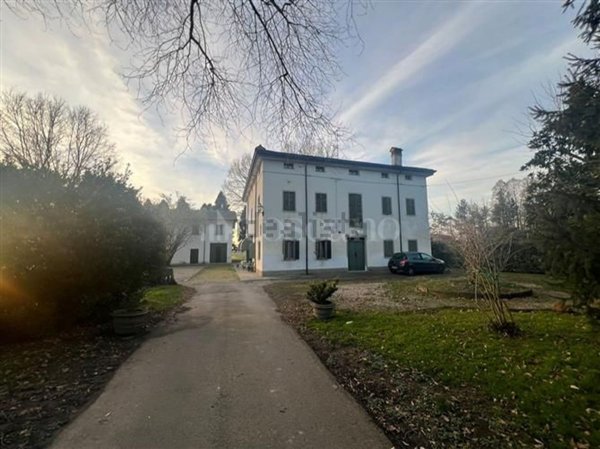 casa indipendente in vendita a Rubiera
