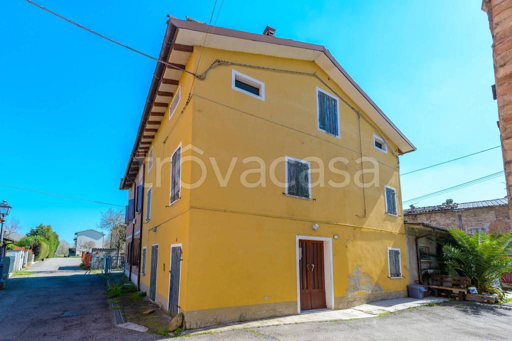 casa indipendente in vendita a Rubiera