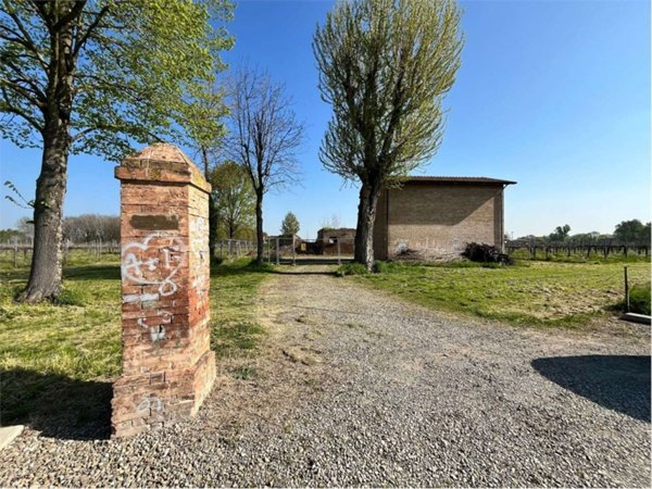 casa indipendente in vendita a Rubiera