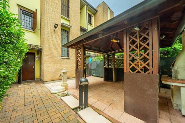 casa indipendente in vendita a Rubiera in zona San Faustino