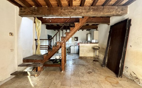casa indipendente in vendita a Rubiera in zona Fontana