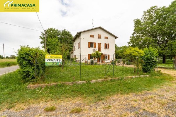 casa indipendente in vendita a Rubiera