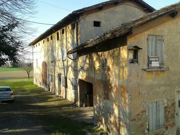 casa indipendente in vendita a Rubiera