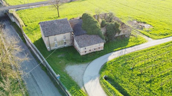 casa indipendente in vendita a Rubiera