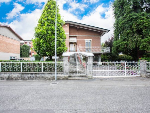 casa indipendente in vendita a Rubiera