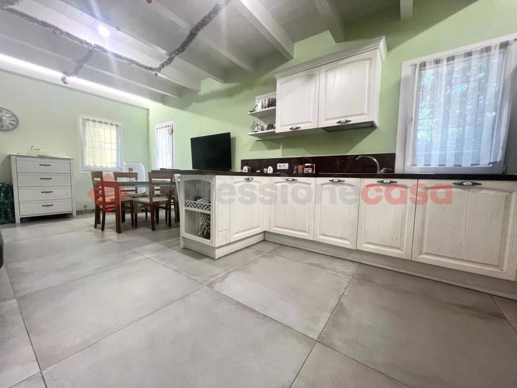 casa indipendente in vendita a Rubiera in zona Fontana