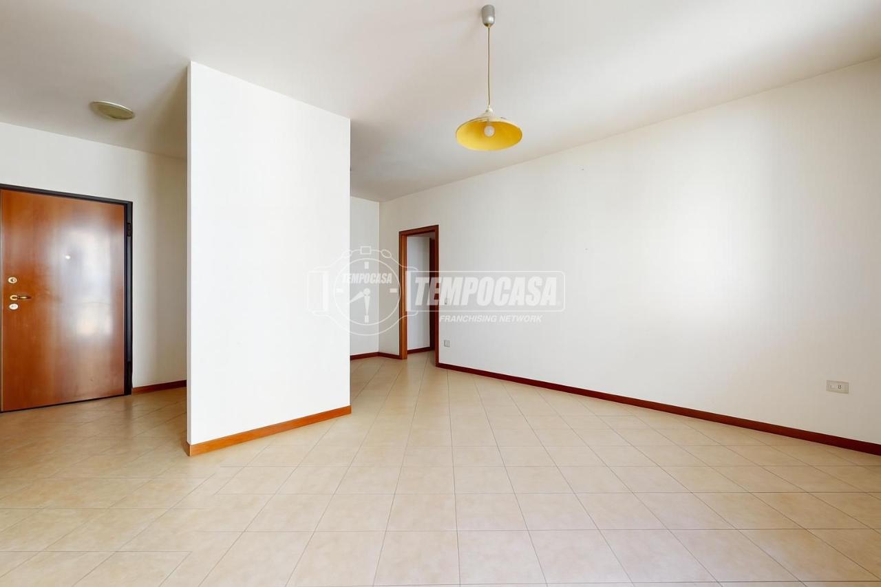 appartamento in vendita a Rubiera in zona Fontana