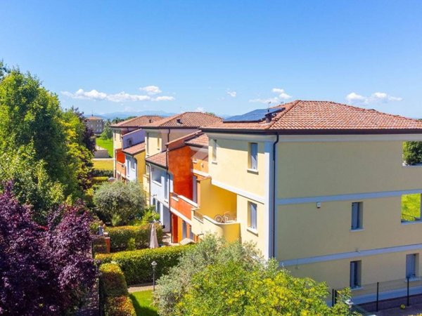 casa indipendente in vendita a Rubiera in zona Fontana